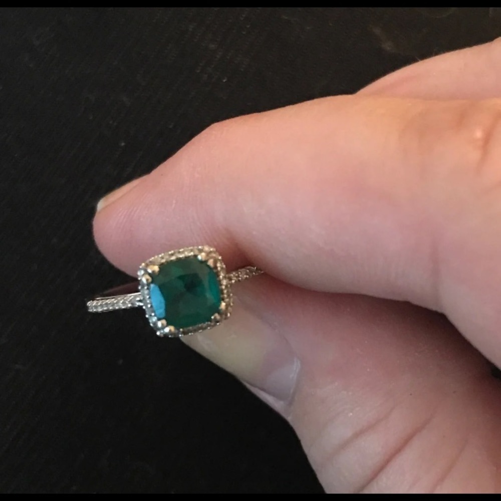 Emerald ring